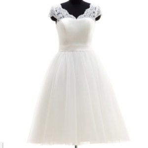 A-Line Knee Length Tulle Wedding Dress Size 2X